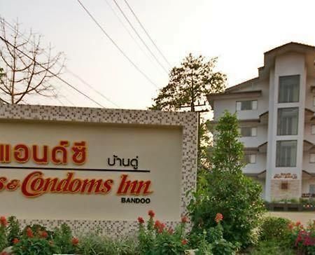 Cabbages & Condoms Inn Chiang Rai Exterior photo